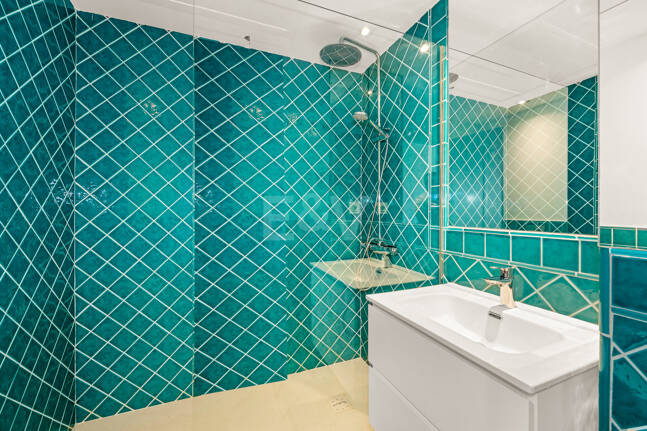 Stilvolles Duplex-Penthouse mit Panoramameerblick in El Rosario
