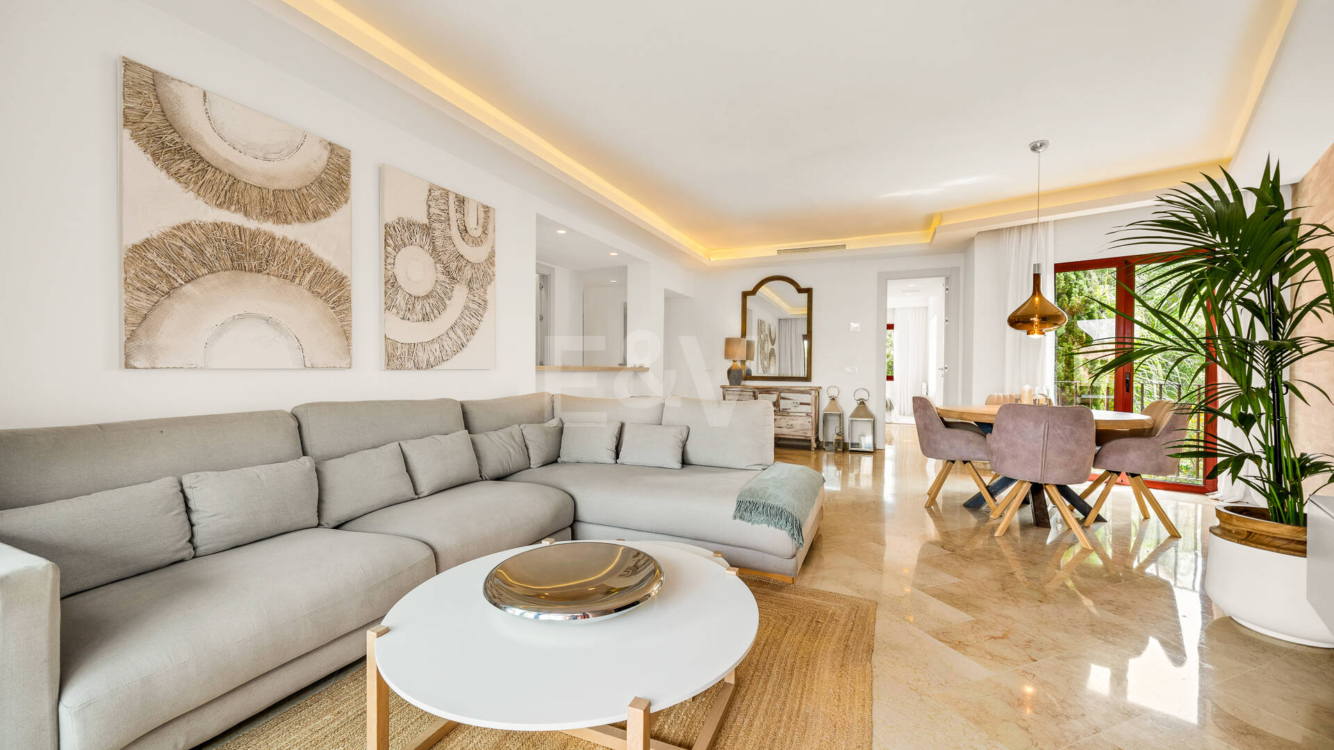 Ático de diseño con el sonido del mar