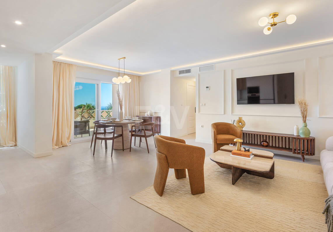 Elegante apartamento orientado al sur, cerca de la playa, en Las Chapas