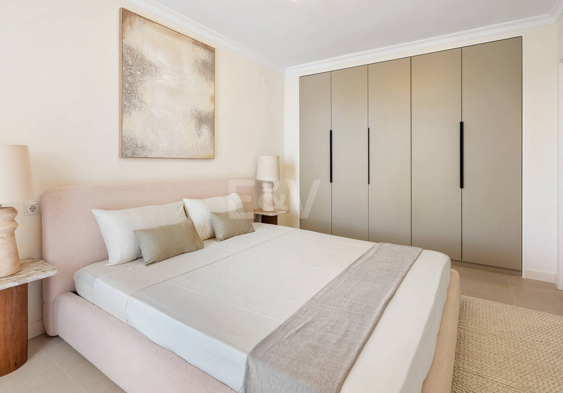 Elegante apartamento orientado al sur, cerca de la playa, en Las Chapas