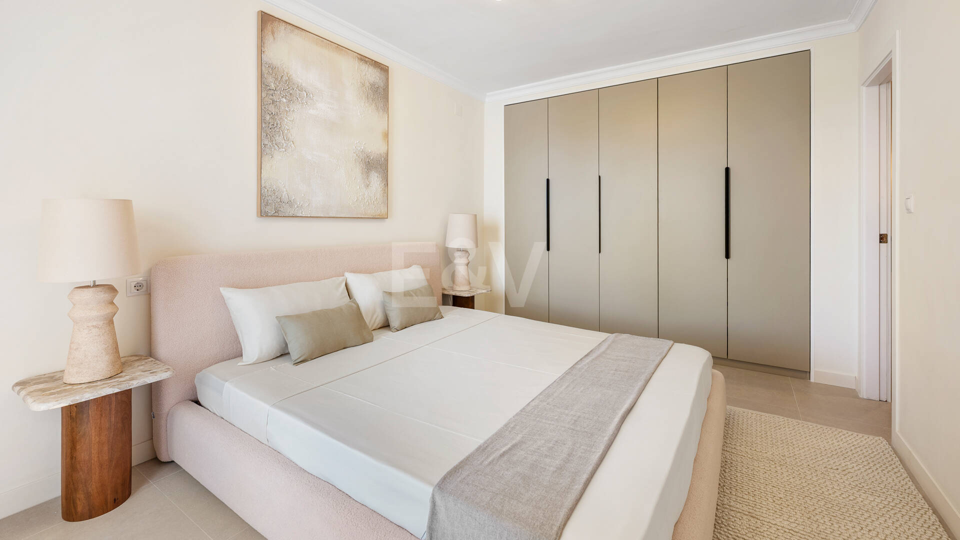 Elegante apartamento orientado al sur, cerca de la playa, en Las Chapas