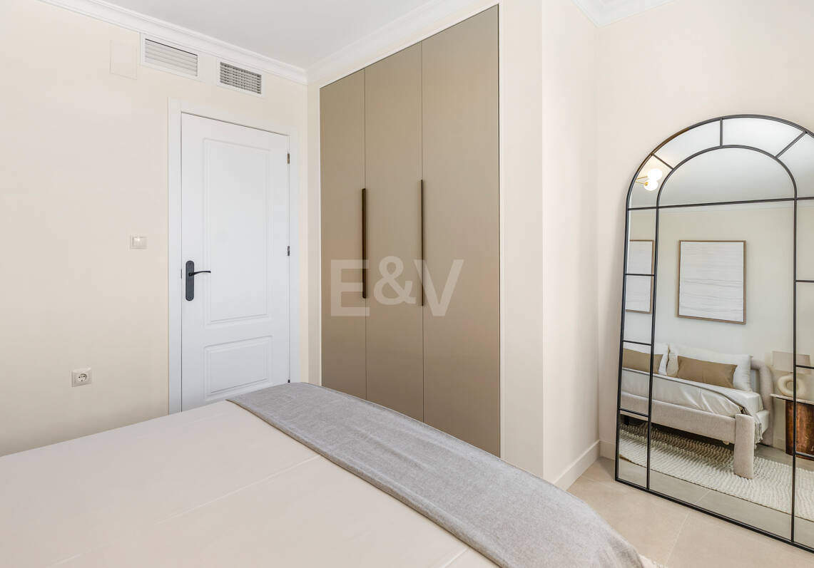 Elegante apartamento orientado al sur, cerca de la playa, en Las Chapas