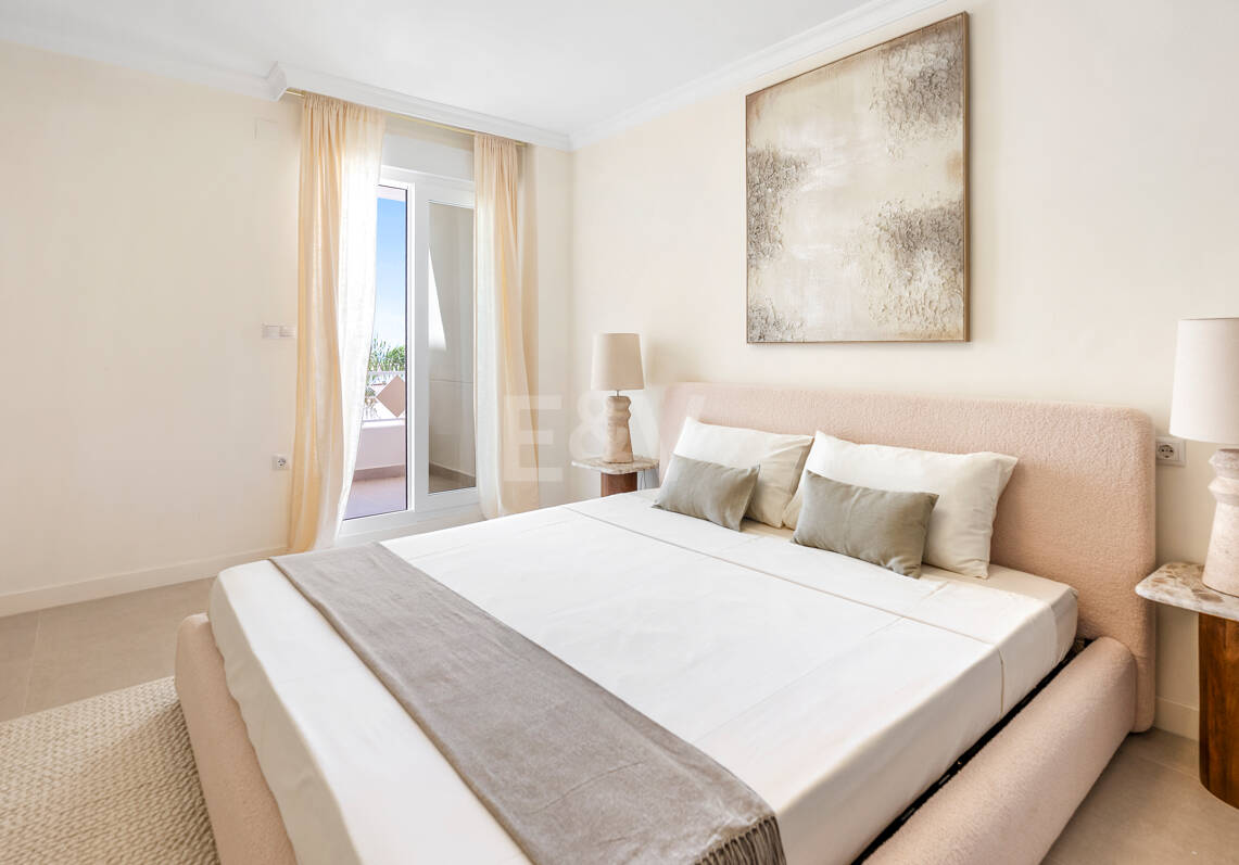 Elegante apartamento orientado al sur, cerca de la playa, en Las Chapas