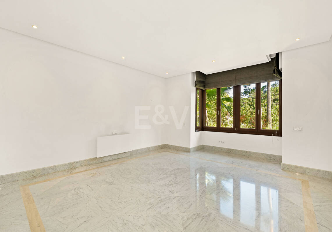 Elegante Wohnung in der exklusiven Wohnanlage Los Monteros Playa
