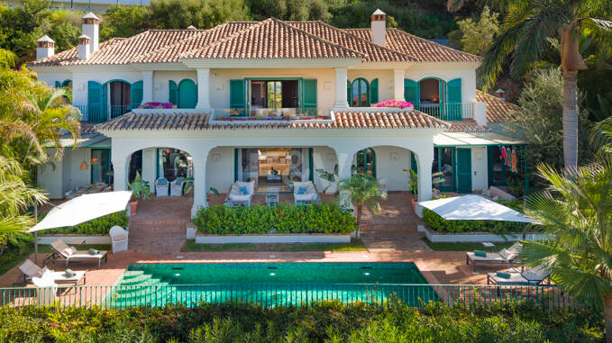 Villa excepcional en Cascada de Camoján, Marbella
