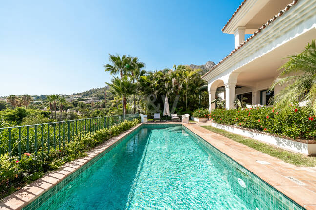 Exceptional Villa in Cascada de Camoján, Marbella