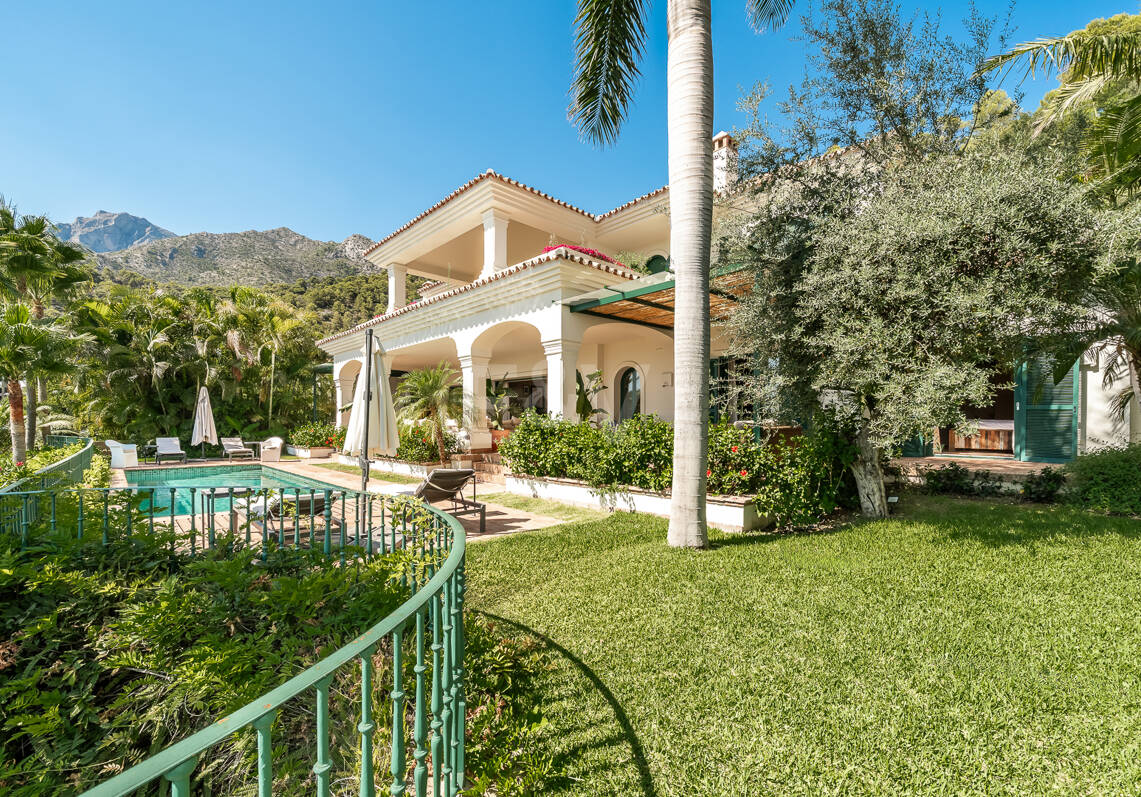 Außergewöhnliche Villa in Cascada de Camoján, Marbella