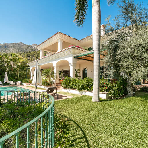 Außergewöhnliche Villa in Cascada de Camoján, Marbella