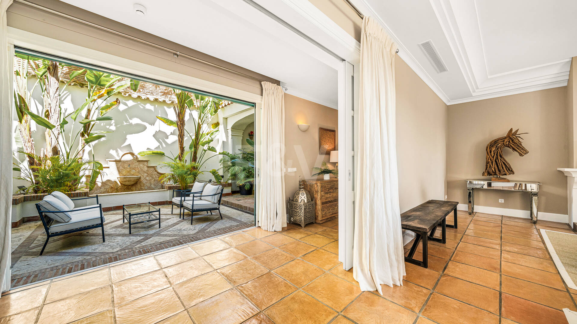 Exceptional Villa in Cascada de Camoján, Marbella