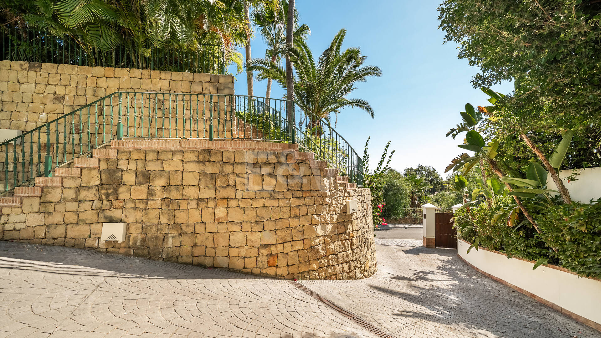 Außergewöhnliche Villa in Cascada de Camoján, Marbella