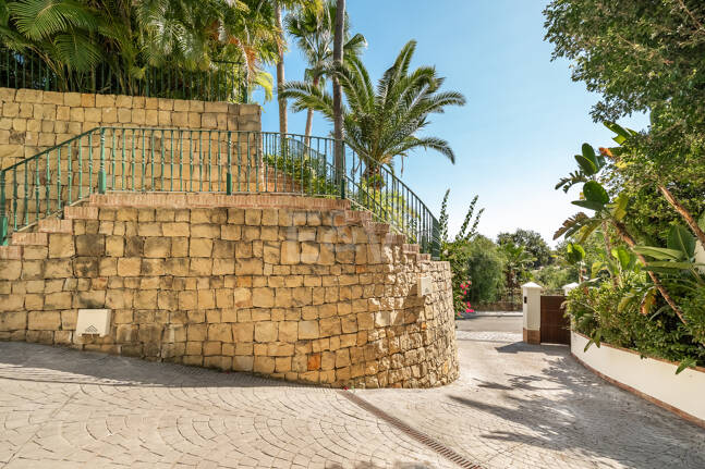 Außergewöhnliche Villa in Cascada de Camoján, Marbella