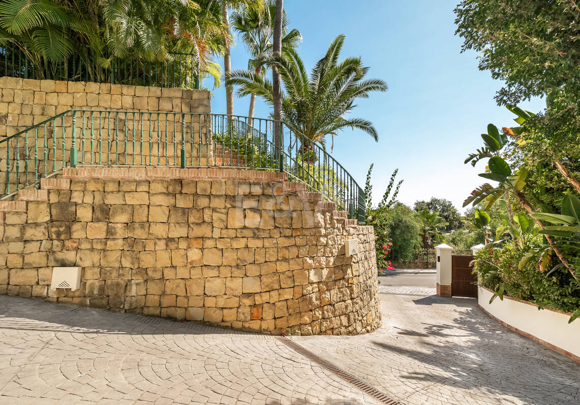 Außergewöhnliche Villa in Cascada de Camoján, Marbella