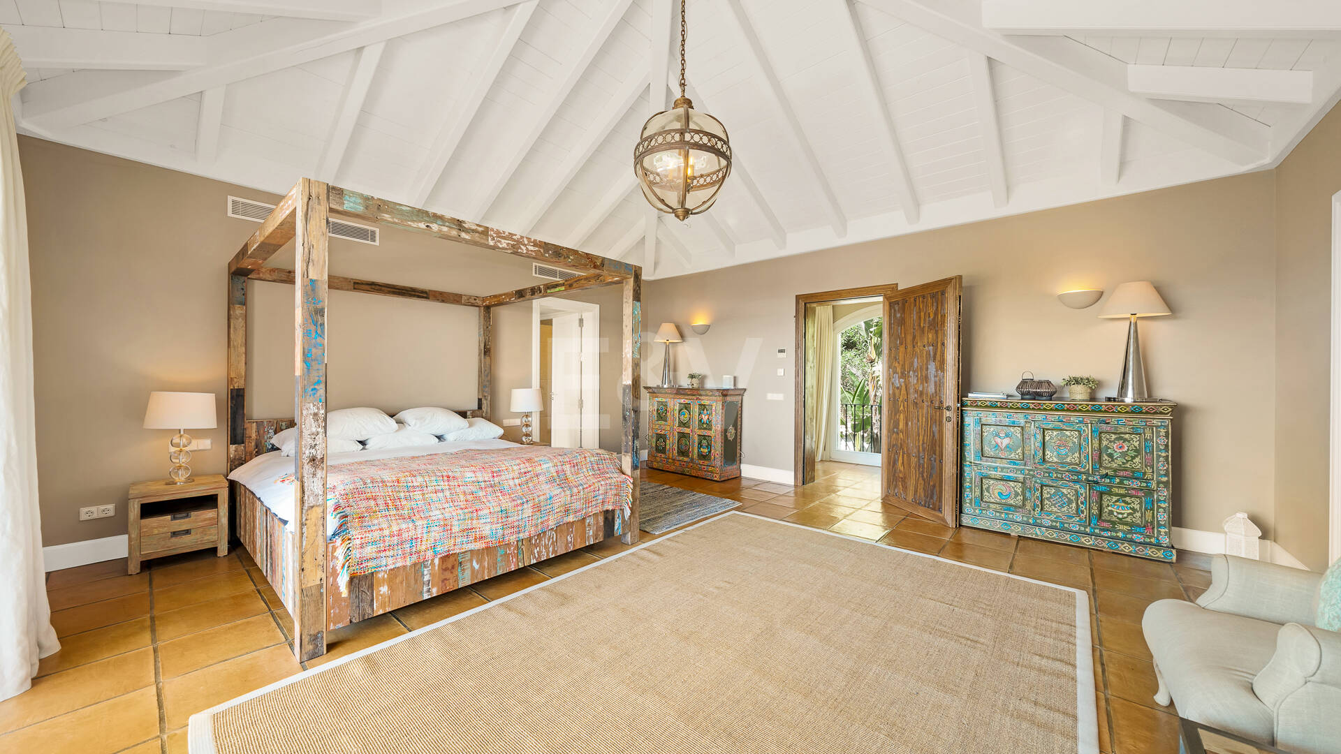Außergewöhnliche Villa in Cascada de Camoján, Marbella