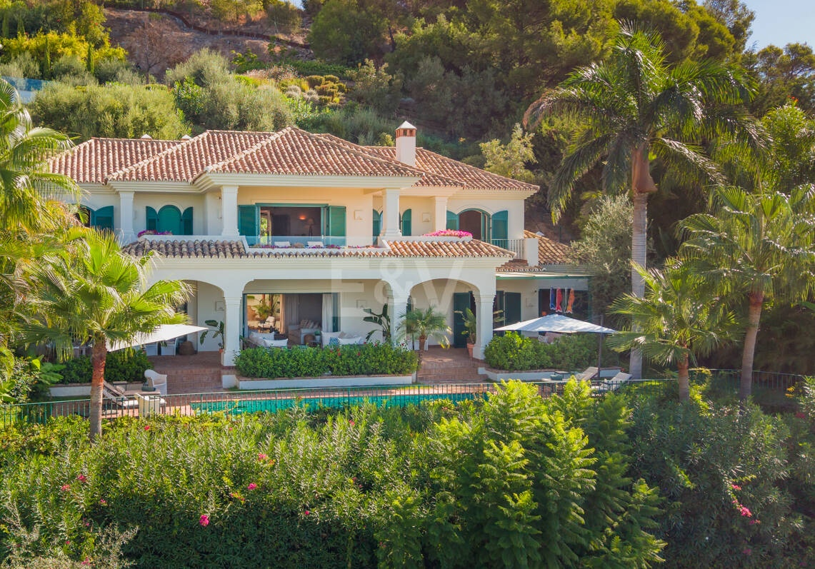 Außergewöhnliche Villa in Cascada de Camoján, Marbella