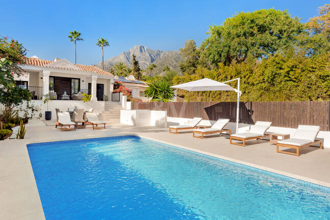 Villa à vendre en Balcones de Sierra Blanca, Marbella Golden Mile