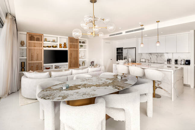 Palo Alto Duplex Penthouse with Panoramic Sea Views