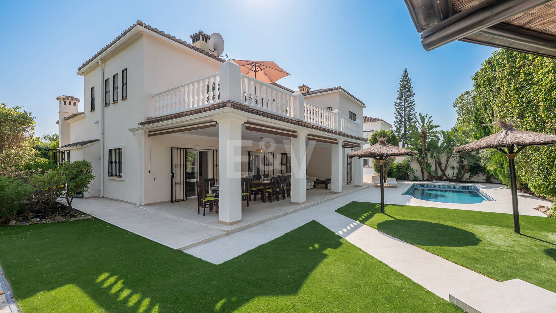 Family Villa Steps from the Golf Club in Guadalmina Alta
