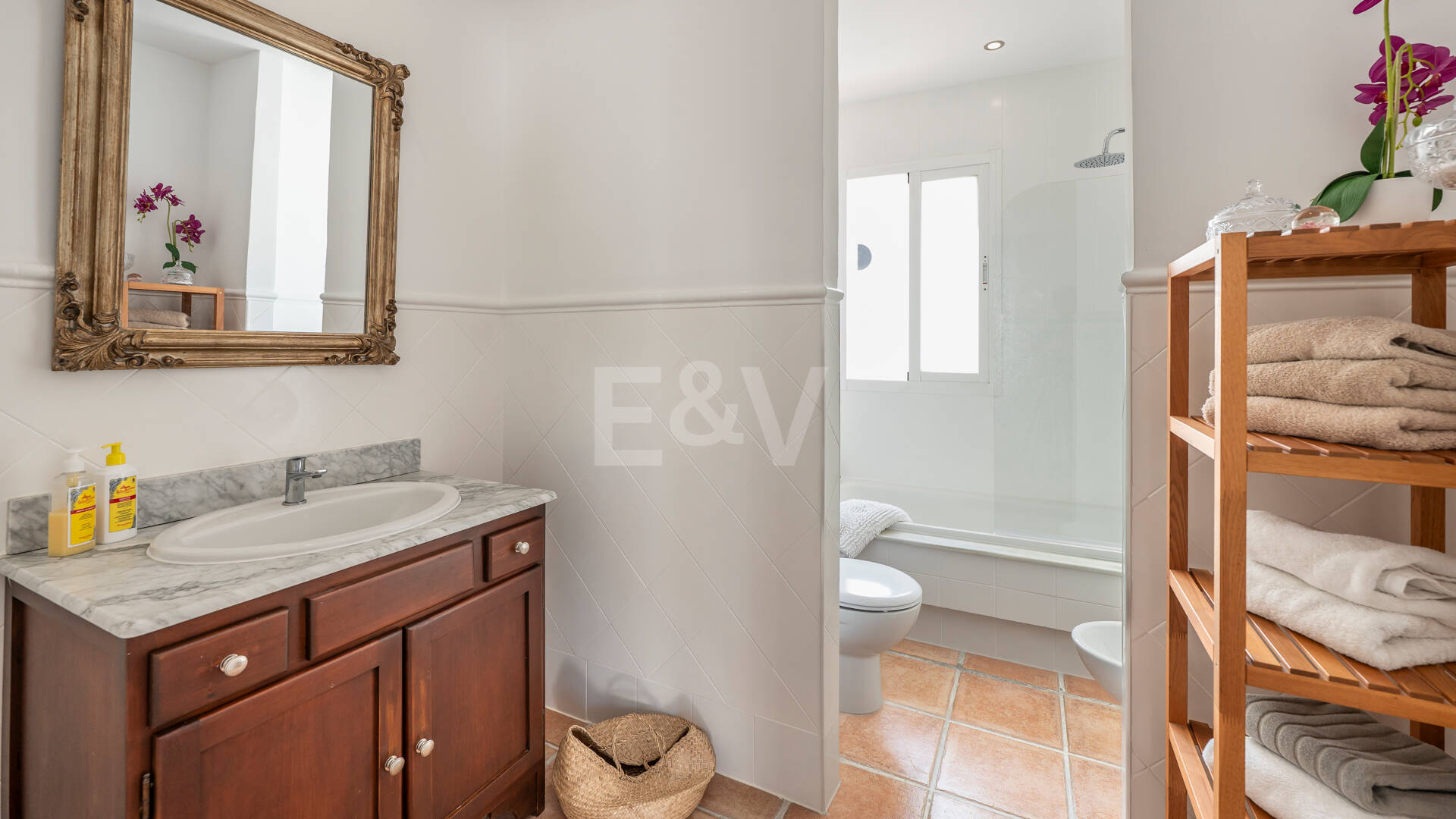 Family Villa Steps from the Golf Club in Guadalmina Alta