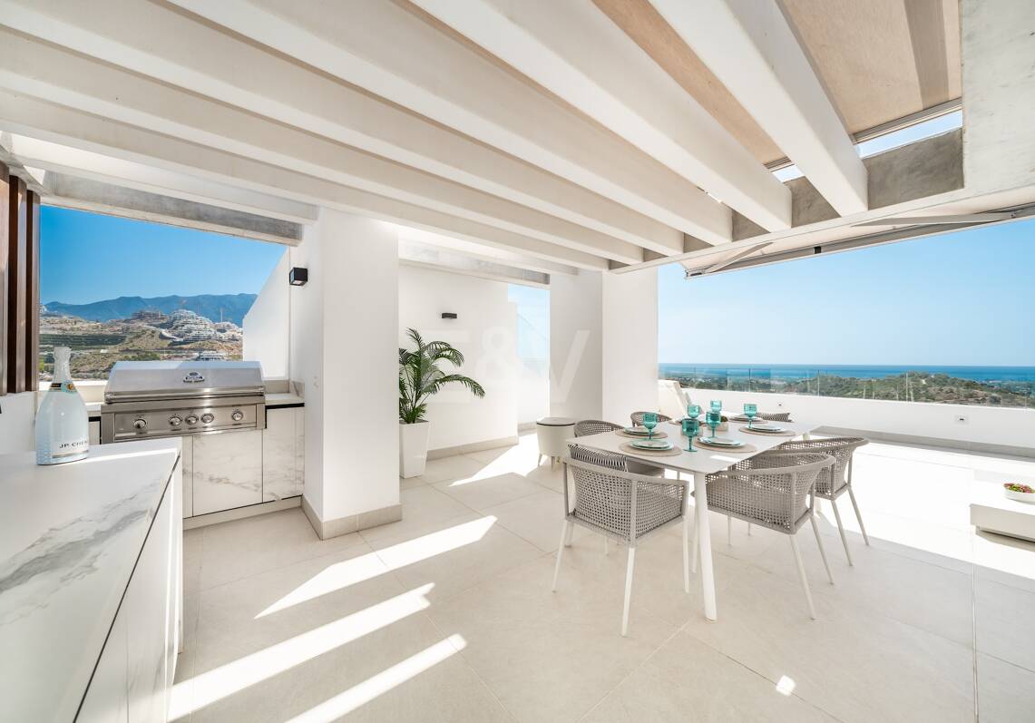 Penthouse avec vue panoramique sur la mer et la montagne à Real de La Quinta