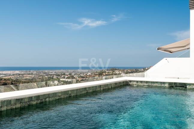 Penthouse avec vue panoramique sur la mer et la montagne à Real de La Quinta
