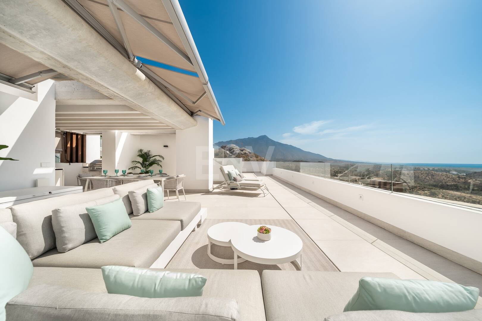 Penthouse avec vue panoramique sur la mer et la montagne à Real de La Quinta