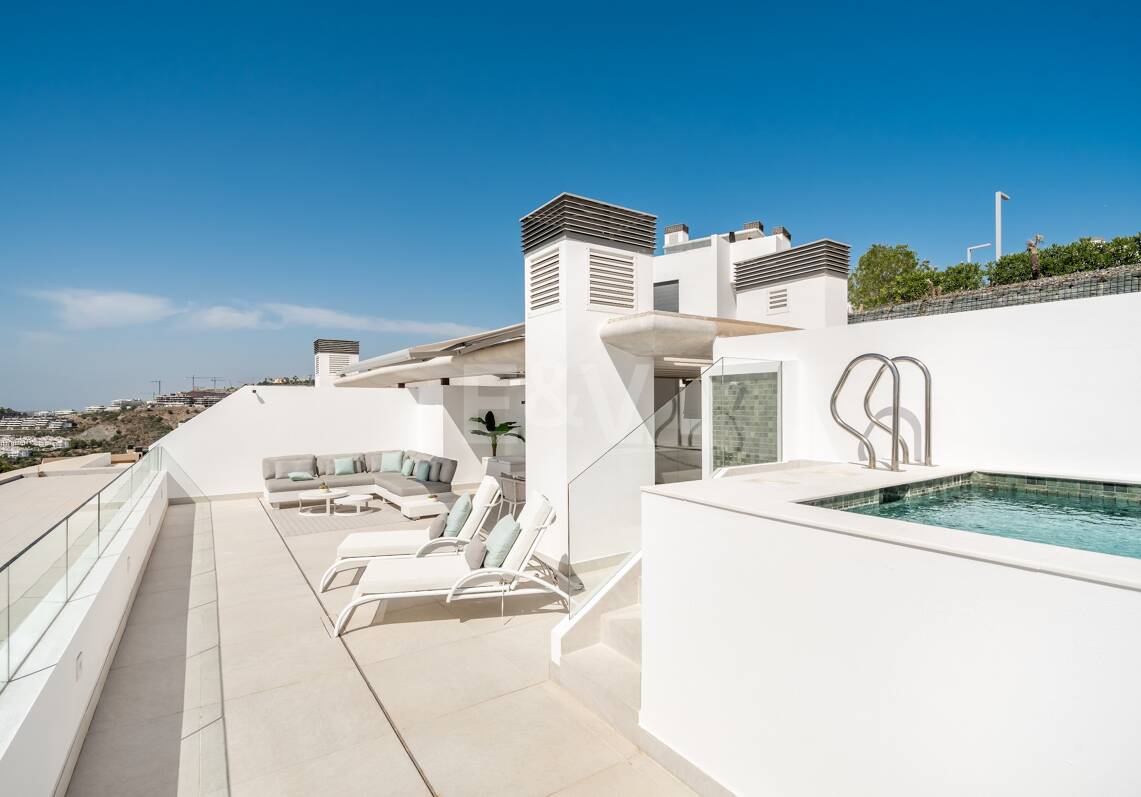 Penthouse avec vue panoramique sur la mer et la montagne à Real de La Quinta