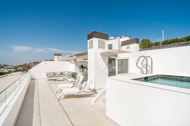 Penthouse avec vue panoramique sur la mer et la montagne à Real de La Quinta