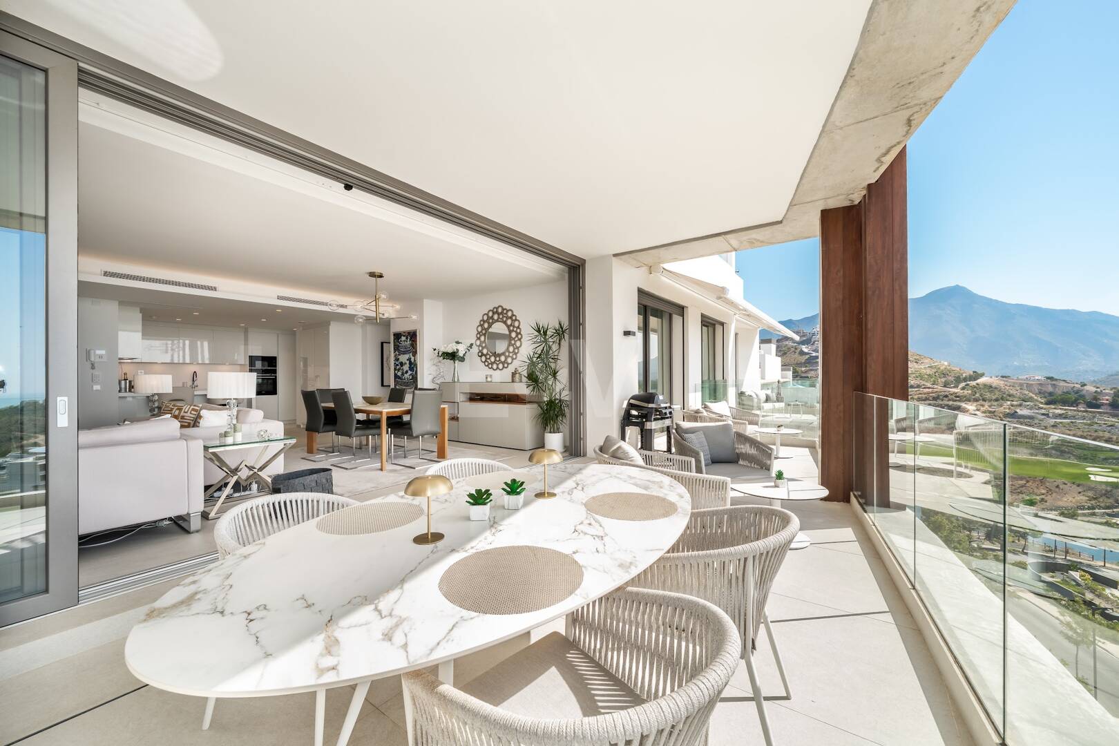 Penthouse avec vue panoramique sur la mer et la montagne à Real de La Quinta