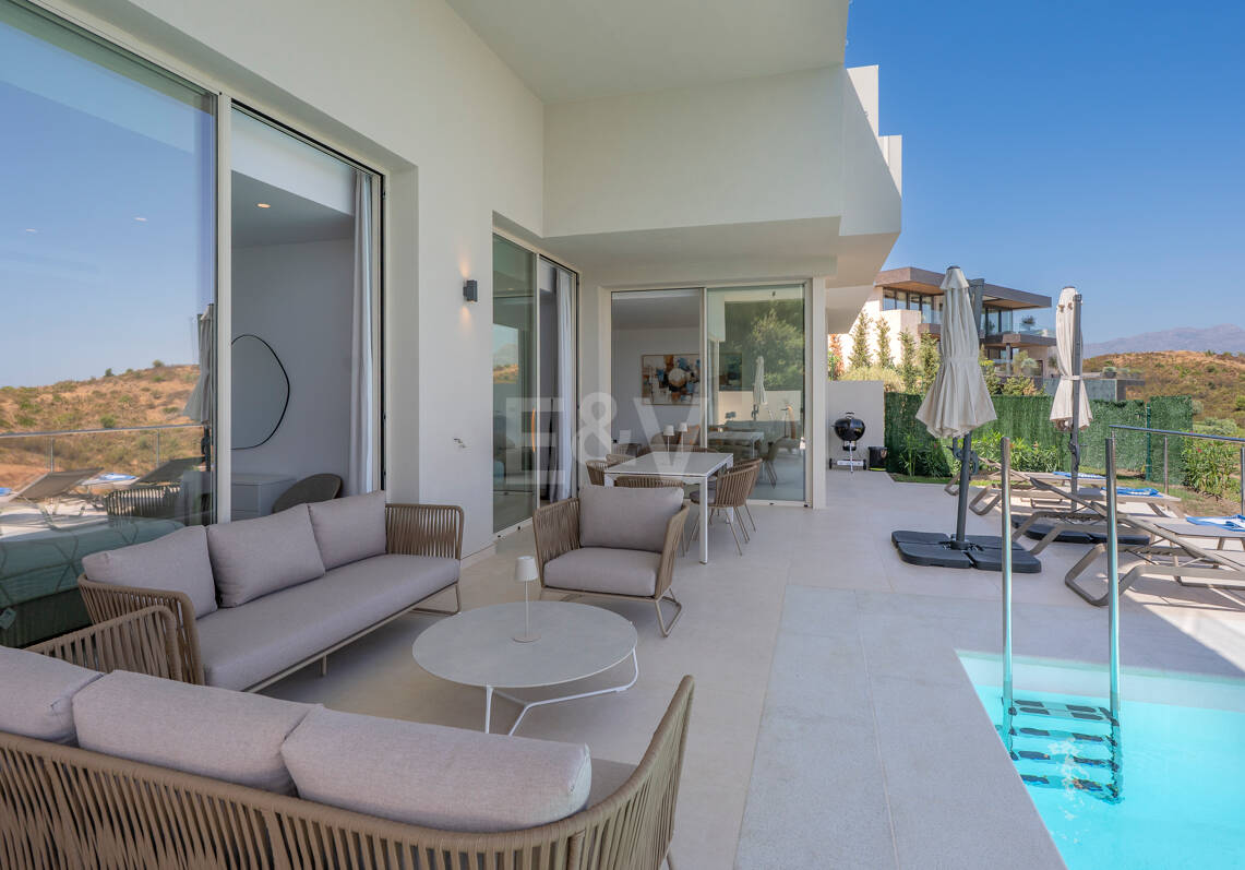 Appartement rez de chaussée à louer en Marbella Club Golf Resort, Benahavis