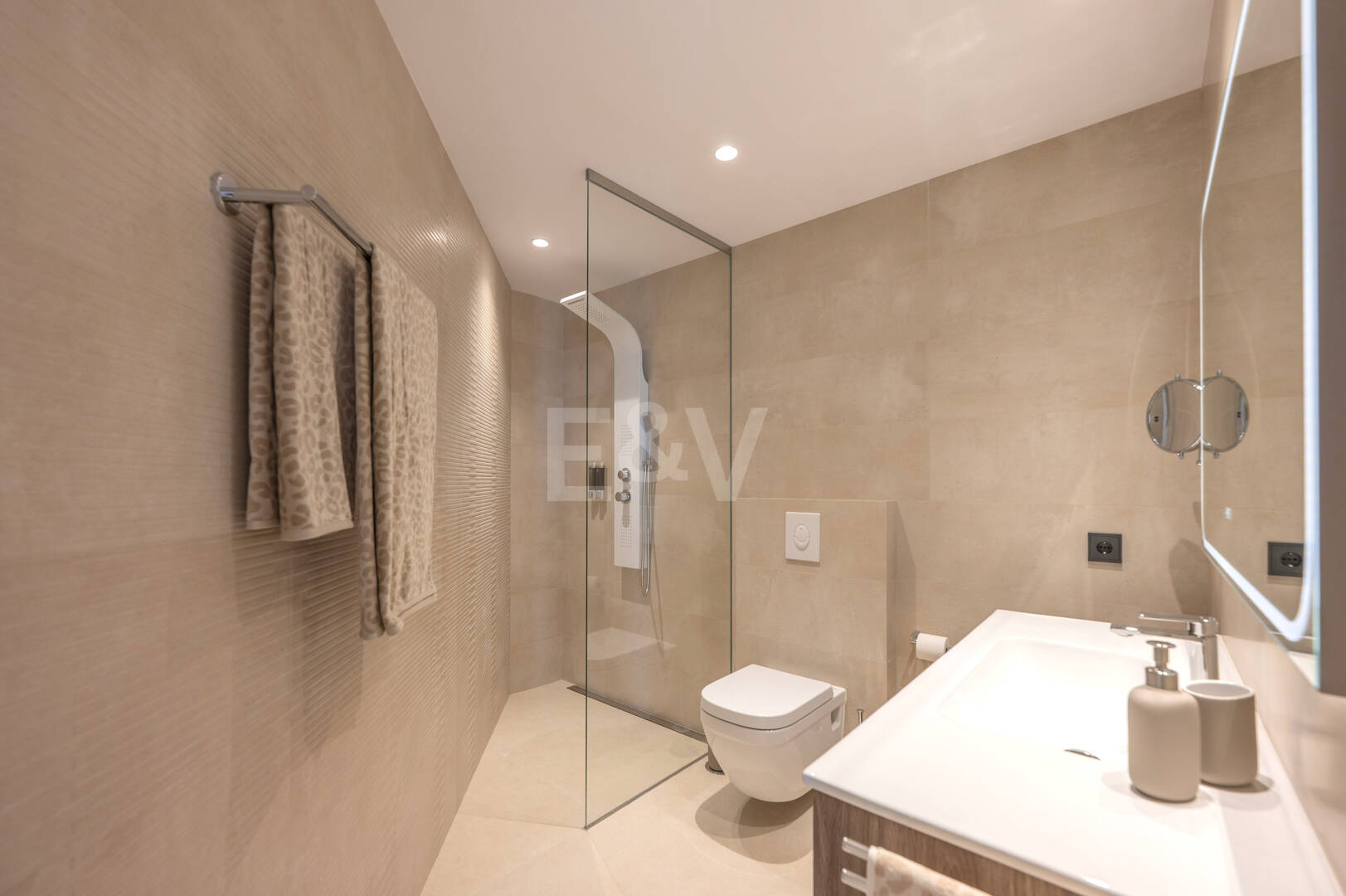Appartement rez de chaussée à louer en Marbella Club Golf Resort, Benahavis