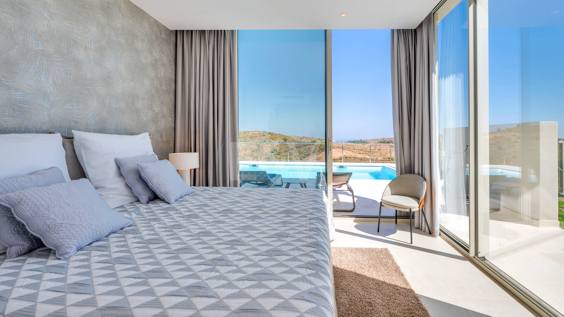 Appartement rez de chaussée à louer en Marbella Club Golf Resort, Benahavis