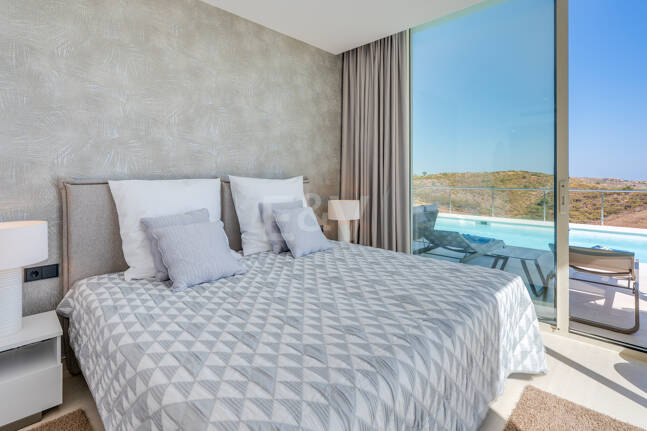 Appartement rez de chaussée à louer en Marbella Club Golf Resort, Benahavis