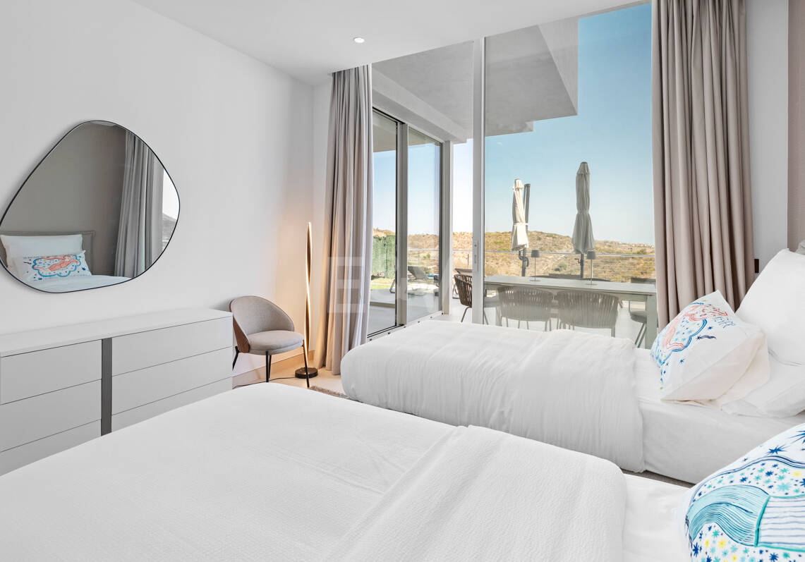 Appartement rez de chaussée à louer en Marbella Club Golf Resort, Benahavis