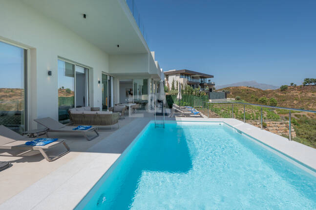 Appartement rez de chaussée à louer en Marbella Club Golf Resort, Benahavis
