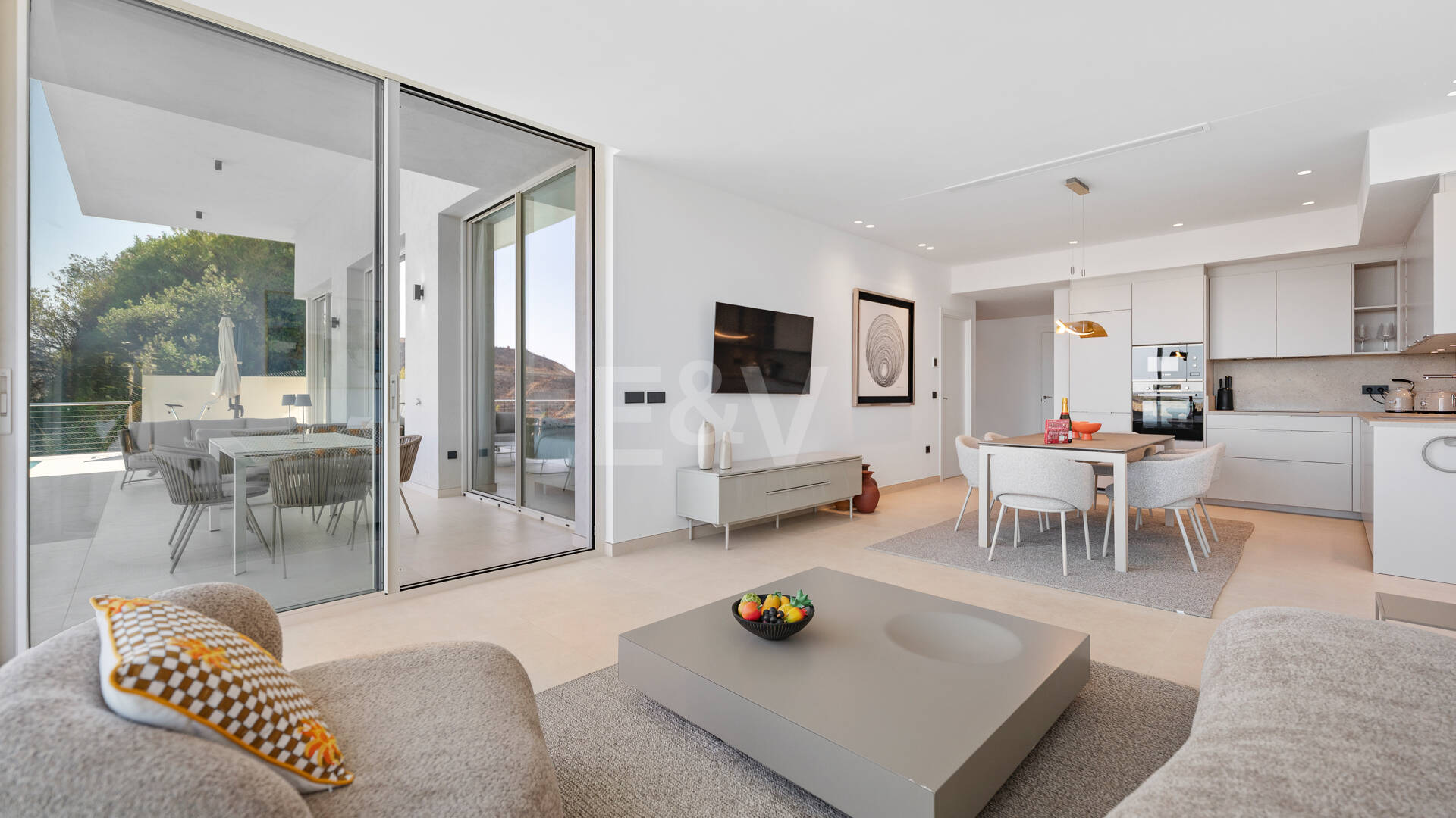 Appartement rez de chaussée à louer en Marbella Club Golf Resort, Benahavis