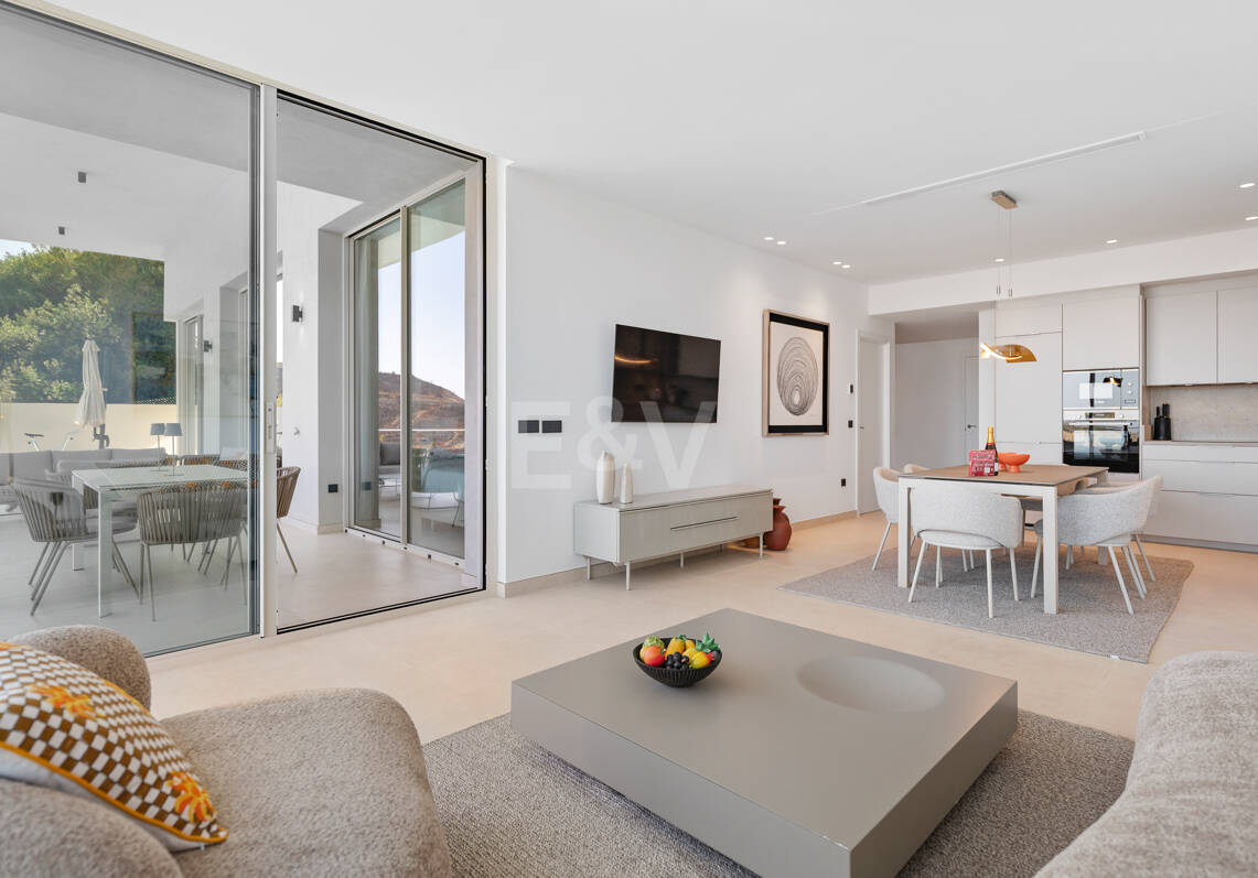 Appartement rez de chaussée à louer en Marbella Club Golf Resort, Benahavis