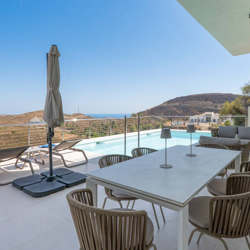 Appartement rez de chaussée à louer en Marbella Club Golf Resort, Benahavis