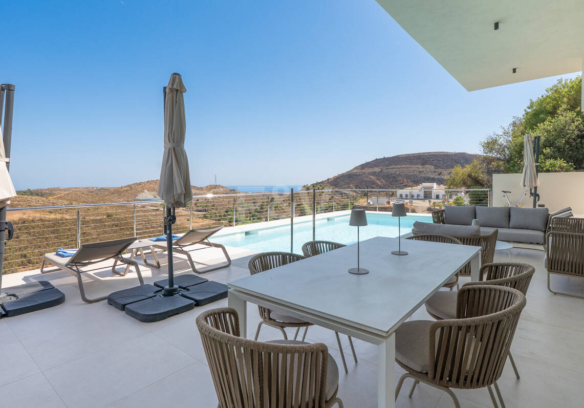 Appartement rez de chaussée à louer en Marbella Club Golf Resort, Benahavis