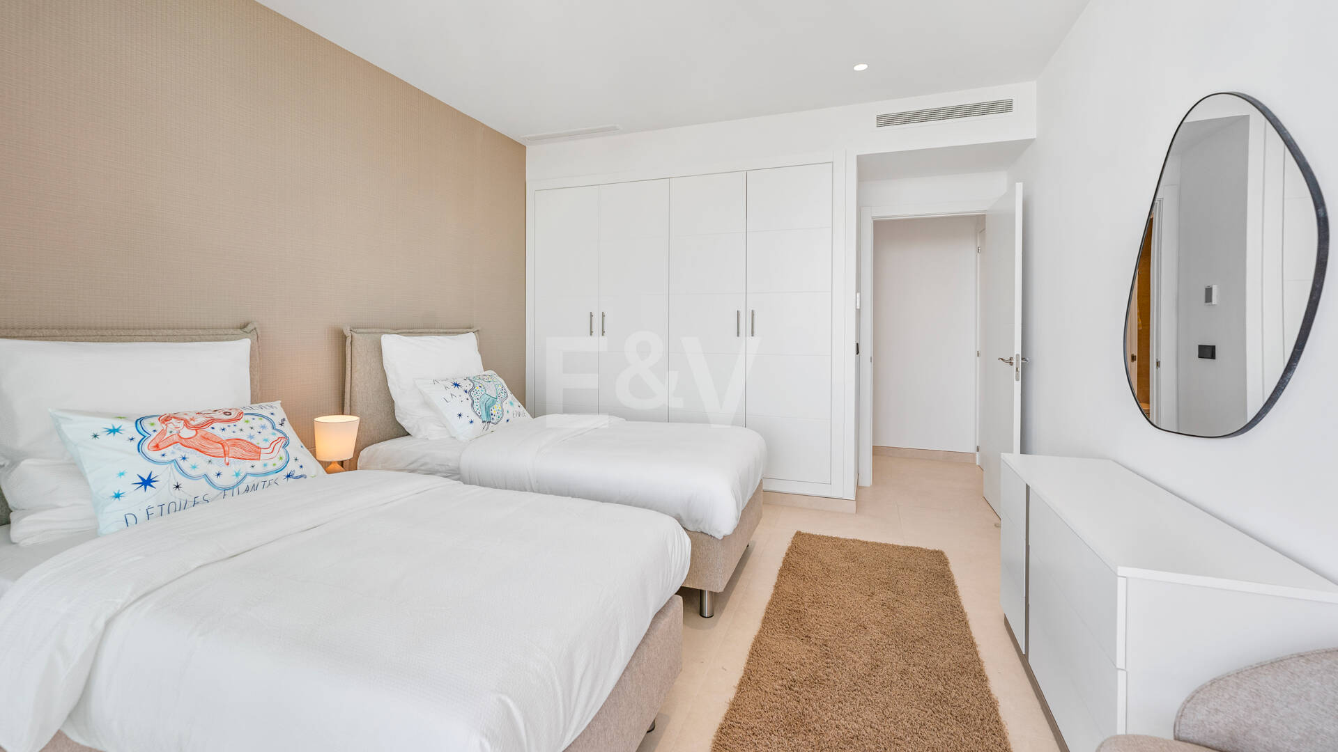 Appartement rez de chaussée à louer en Marbella Club Golf Resort, Benahavis
