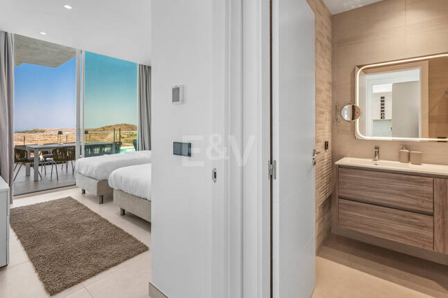 Appartement rez de chaussée à louer en Marbella Club Golf Resort, Benahavis
