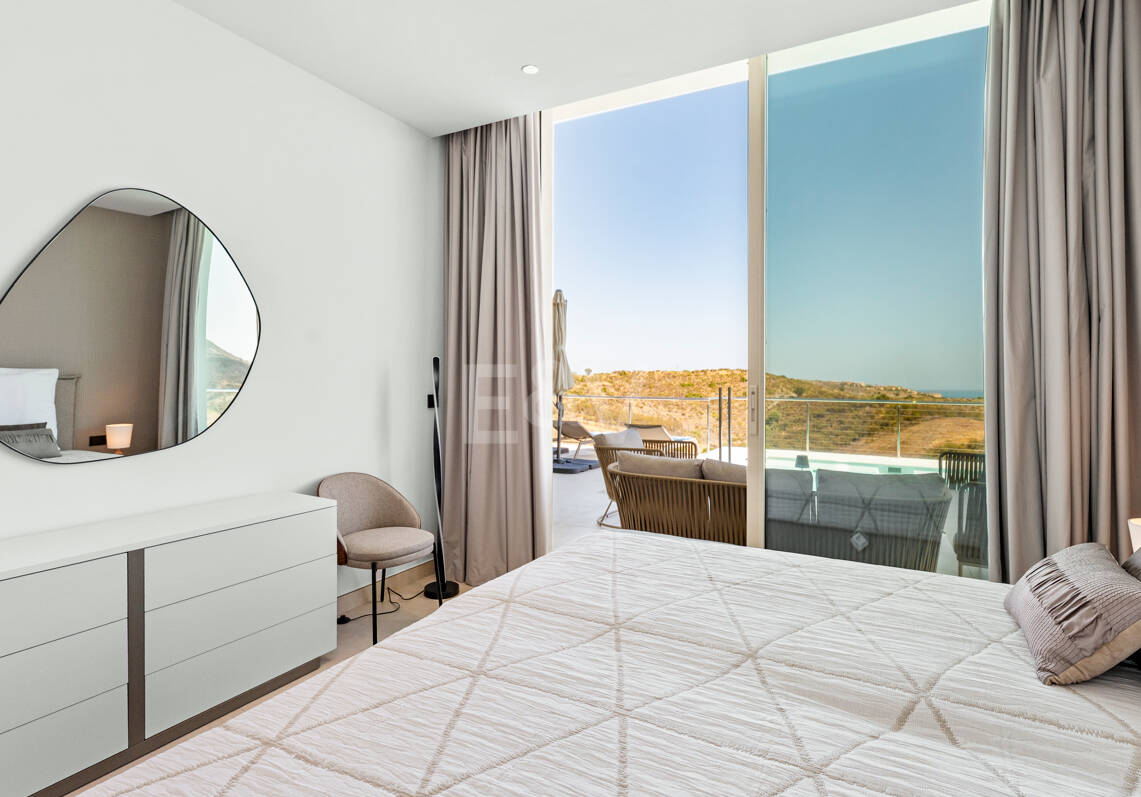 Appartement rez de chaussée à louer en Marbella Club Golf Resort, Benahavis