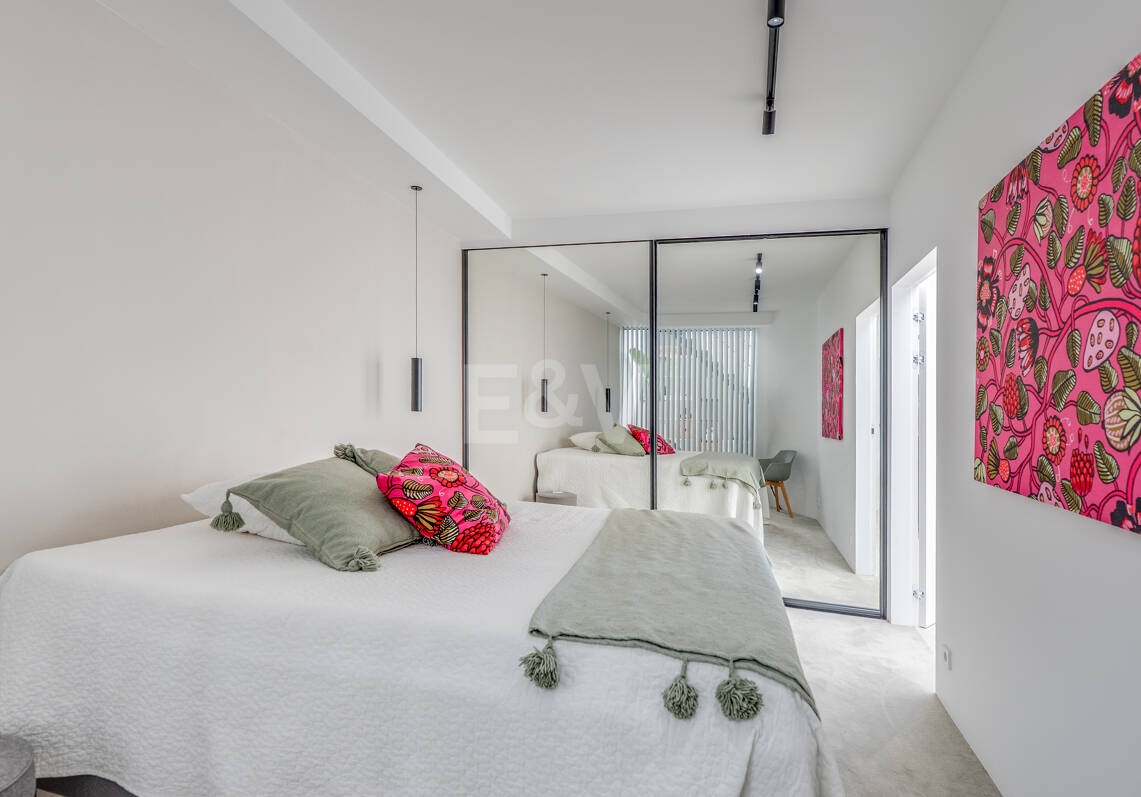 Villa de inspiración escandinava en Elviria Este, Marbella