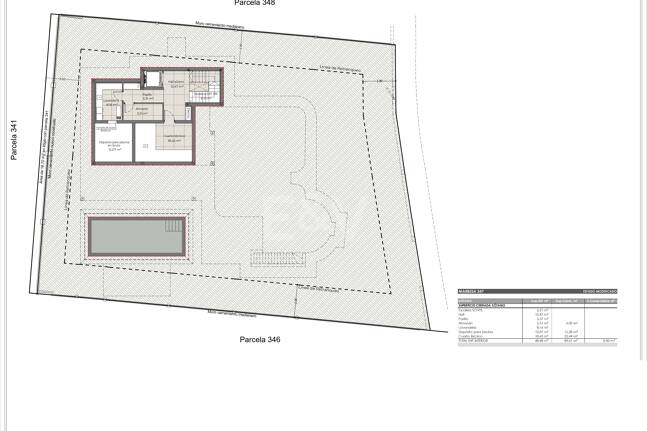 Andalusisk stil Villa med Renovation Project, 200 meter från stranden i Marbesa