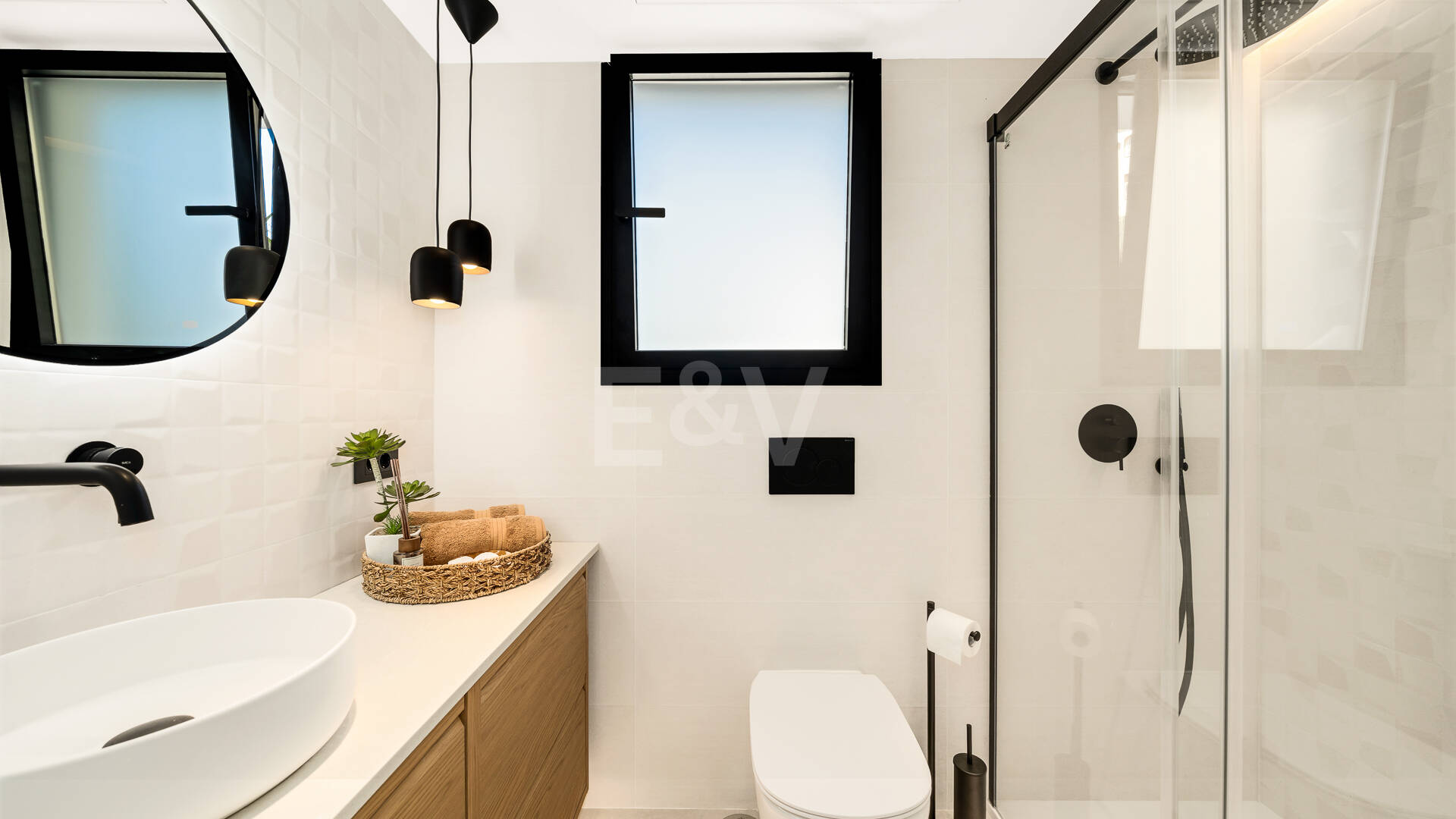 Appartement moderne avec vue sur la montagne et la mer à proximité de Puerto Banus