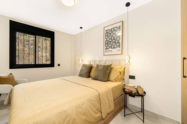 Appartement moderne avec vue sur la montagne et la mer à proximité de Puerto Banus