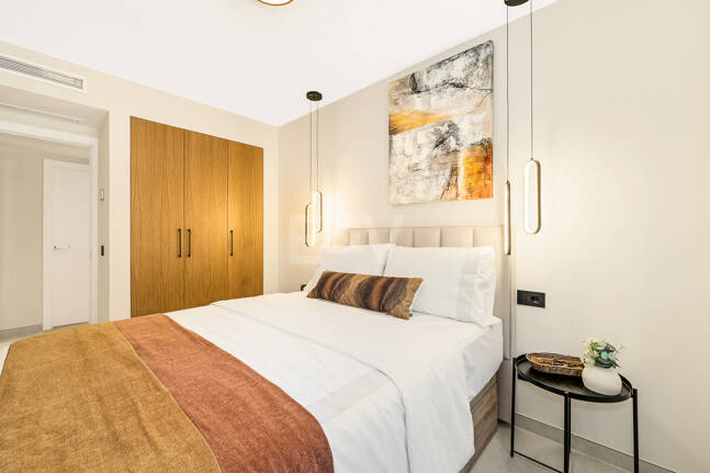 Appartement moderne avec vue sur la montagne et la mer à proximité de Puerto Banus