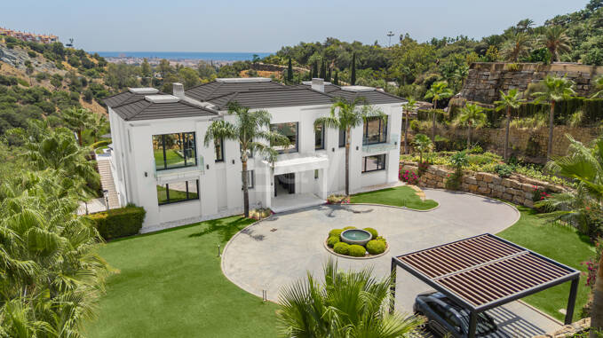 Villa till salu i Los Arqueros, Benahavis