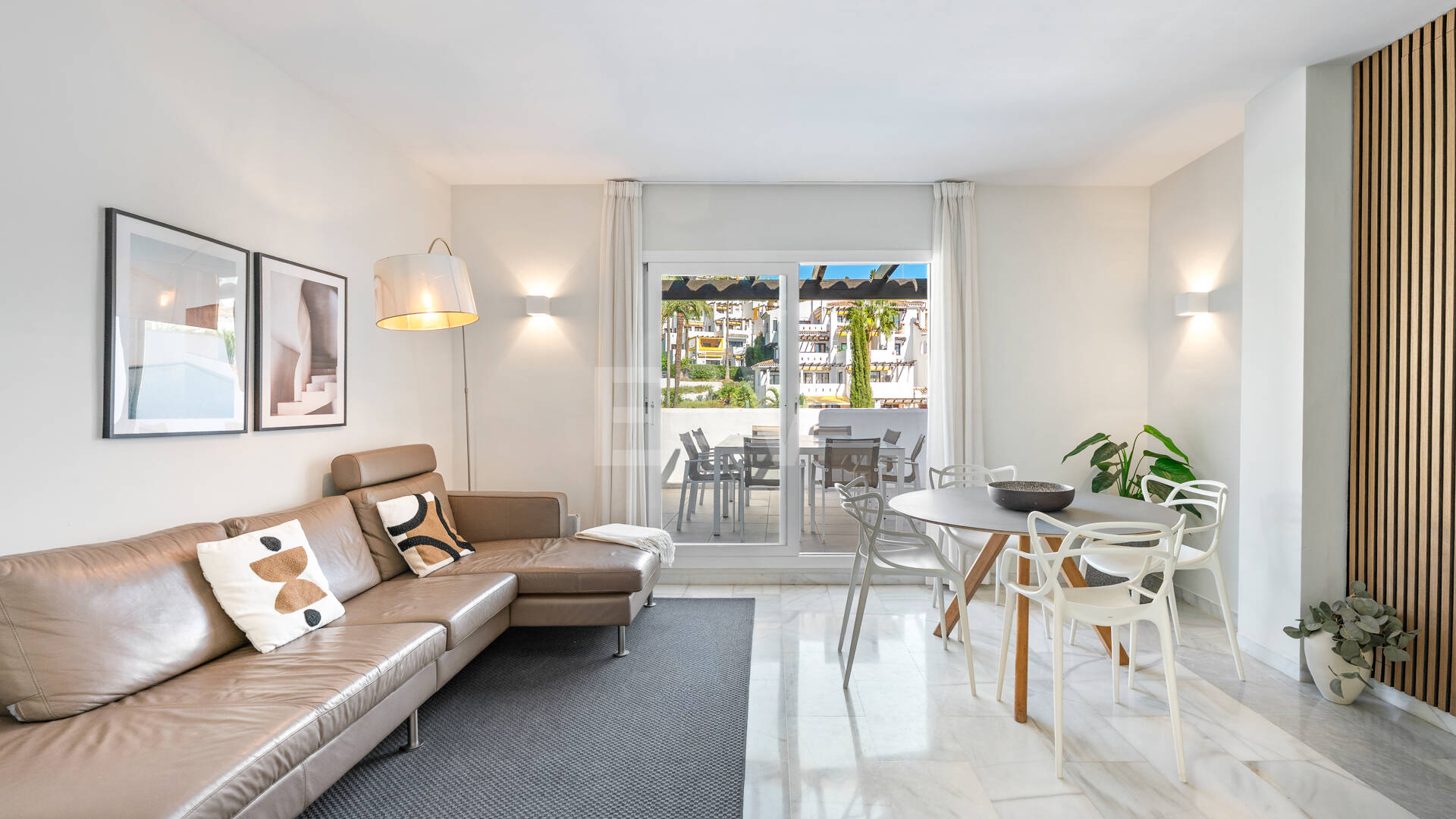 Duplex Penthouse w pierwszej lokalizacji w Nueva Andalucía