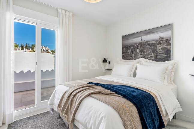 Duplex Penthouse w pierwszej lokalizacji w Nueva Andalucía