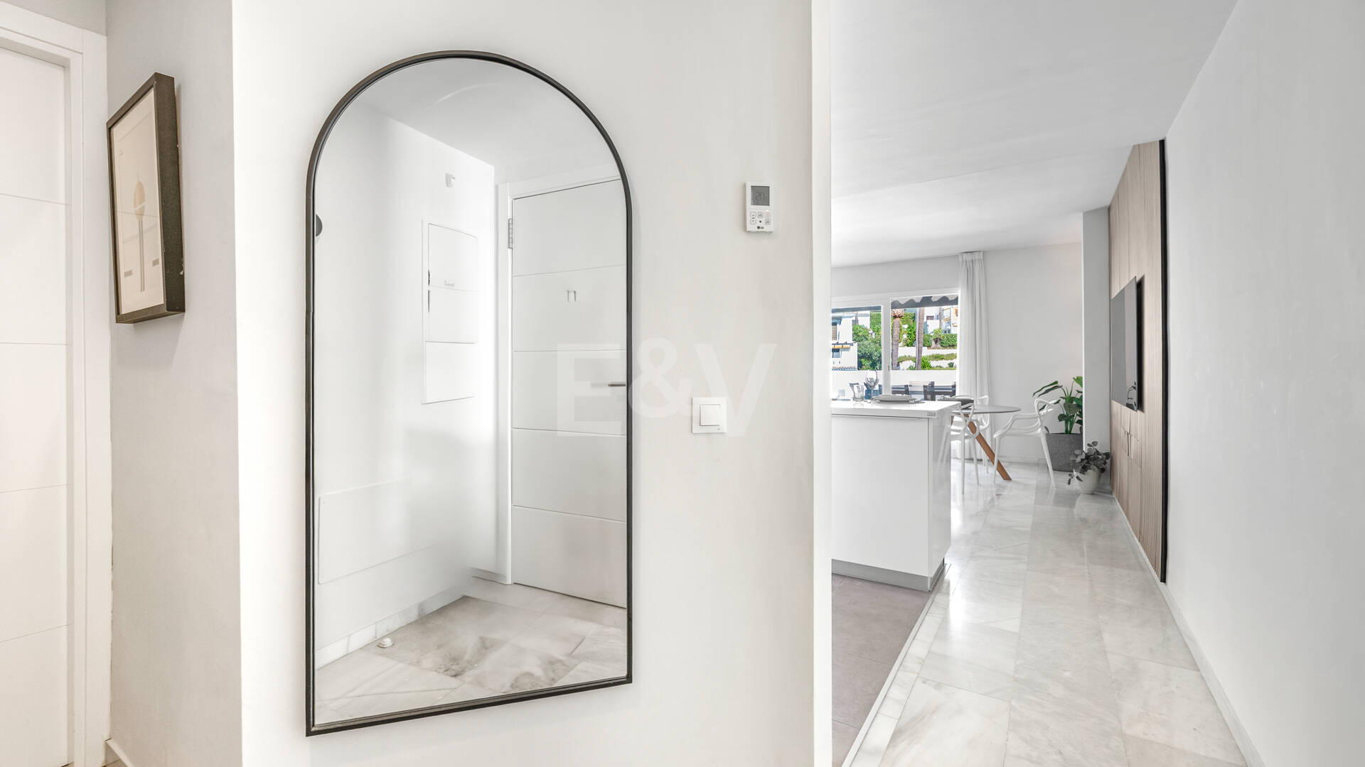 Duplex Penthouse w pierwszej lokalizacji w Nueva Andalucía